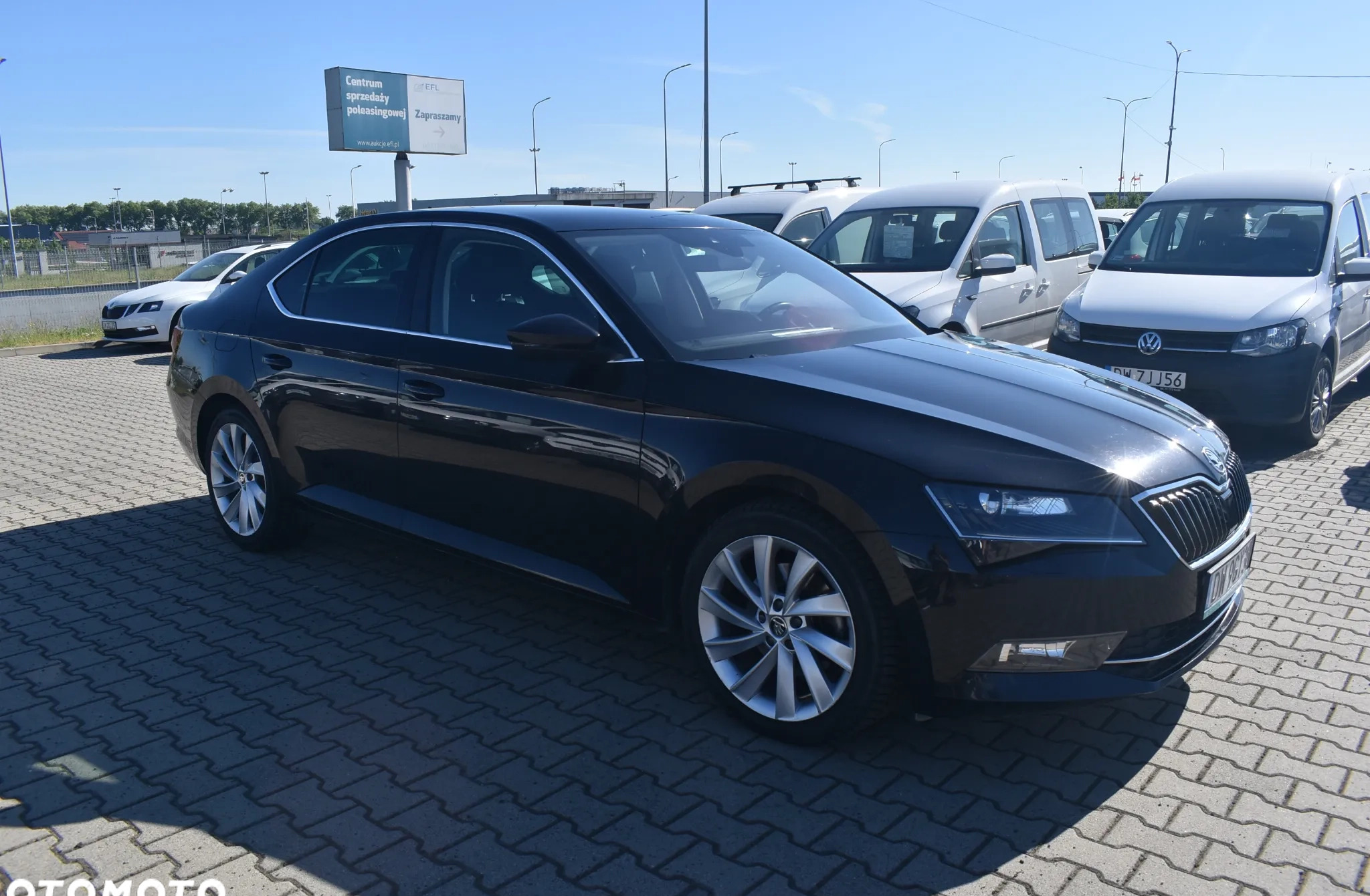 Skoda Superb cena 91800 przebieg: 174127, rok produkcji 2019 z Rzgów małe 781